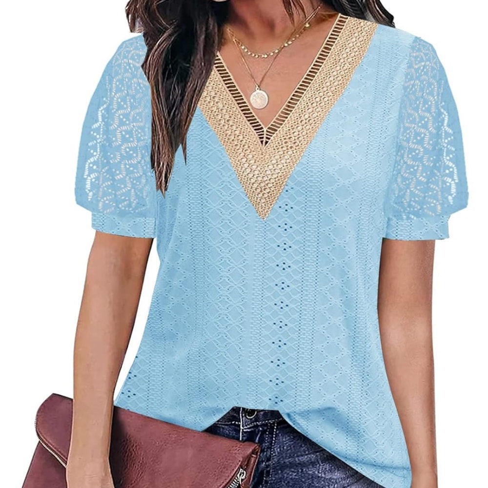 NWT Womens Tops Casual Cute Tops Puff Sleeve with Floral Print Lace